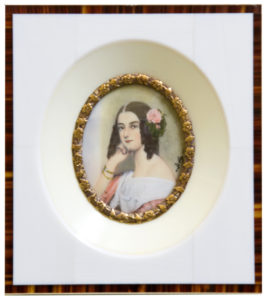 Miniatura sobre disco oval de marfil, siglo XIX.