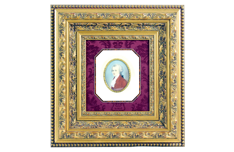 Miniatura sobre placa oval de marfil. Siglo XIX. Miniatura sobre placa oval de marfil. Siglo XIX.