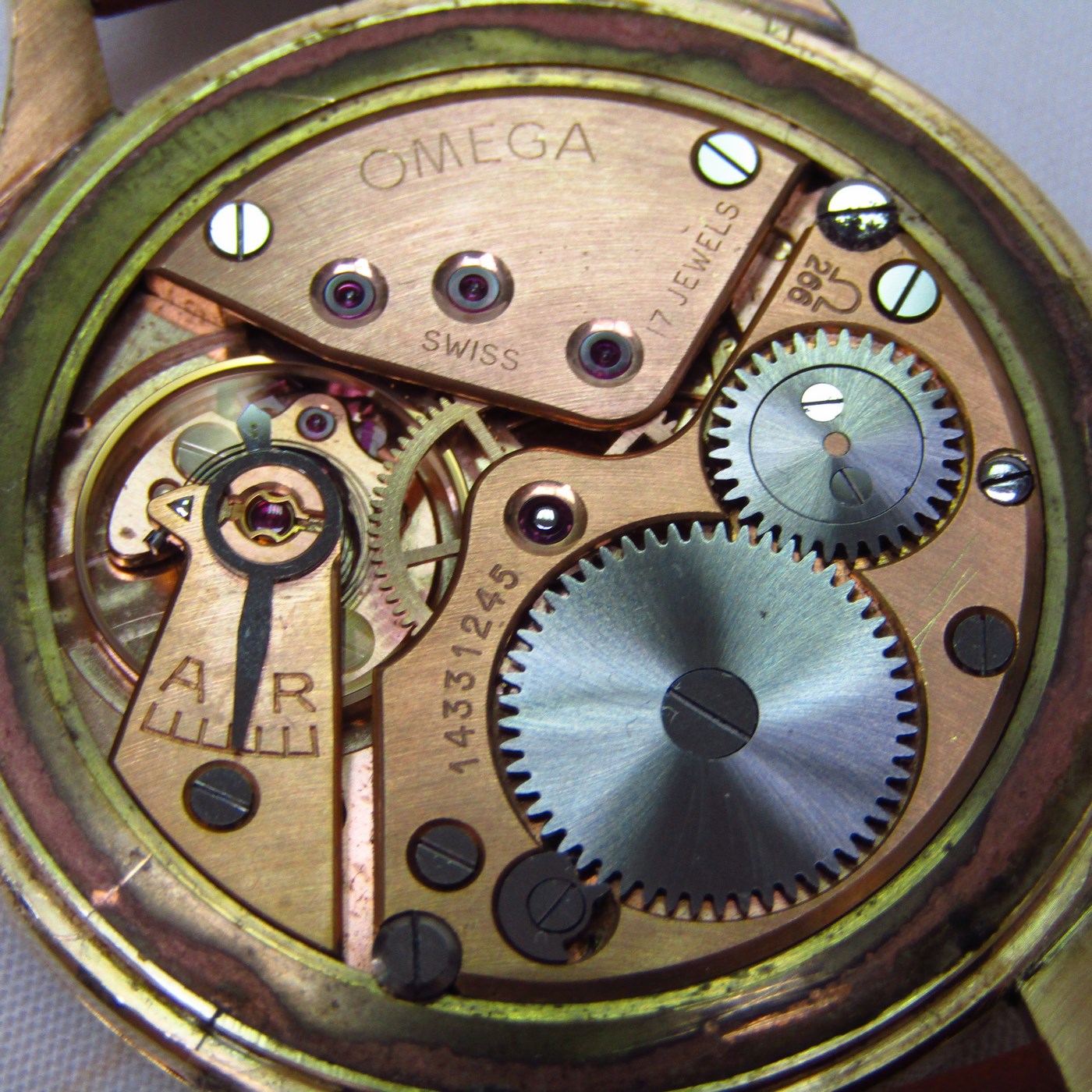OMEGA. Reloj de pulsera para caballero. Suiza, 1955. OMEGA. Reloj de pulsera para caballero. Suiza, 1955.
