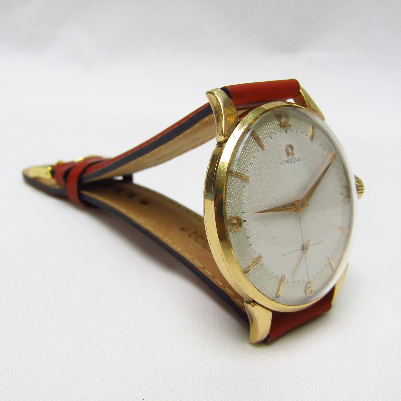 OMEGA. Reloj de pulsera para caballero. Suiza, 1955. OMEGA. Reloj de pulsera para caballero. Suiza, 1955.