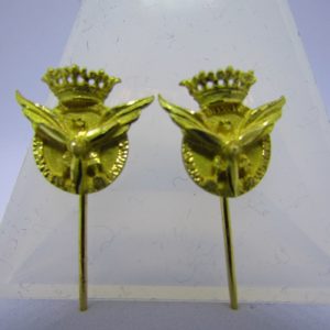 Pareja de Alfileres en Oro de 18k con Escudo de Aviación Civil. 5,45 gr.