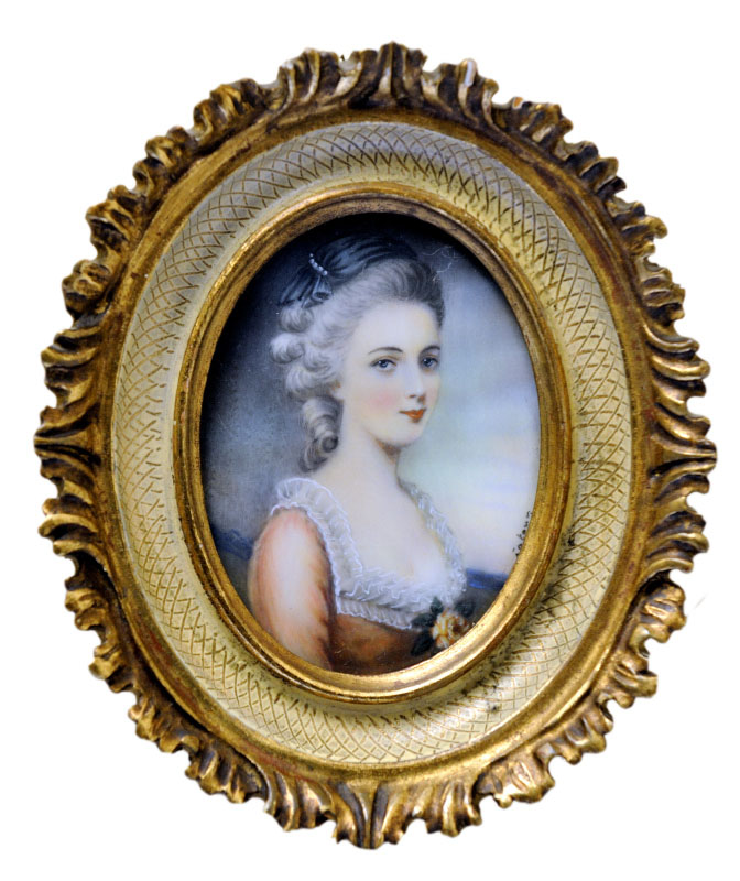 PAREJA DE MINIATURAS SOBRE DISCO OVAL DE MARFIL. Mozart (Músico) y su esposa, Sra. Weber. Siglo XIX PAREJA DE MINIATURAS SOBRE DISCO OVAL DE MARFIL. Mozart (Músico) y su esposa, Sra. Weber. Siglo XIX