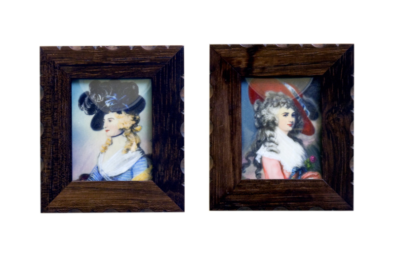 PAREJA DE MINIATURAS SOBRE RECTÁNGULO DE MARFIL. SIGLO XIX PAREJA DE MINIATURAS SOBRE RECTÁNGULO DE MARFIL. SIGLO XIX