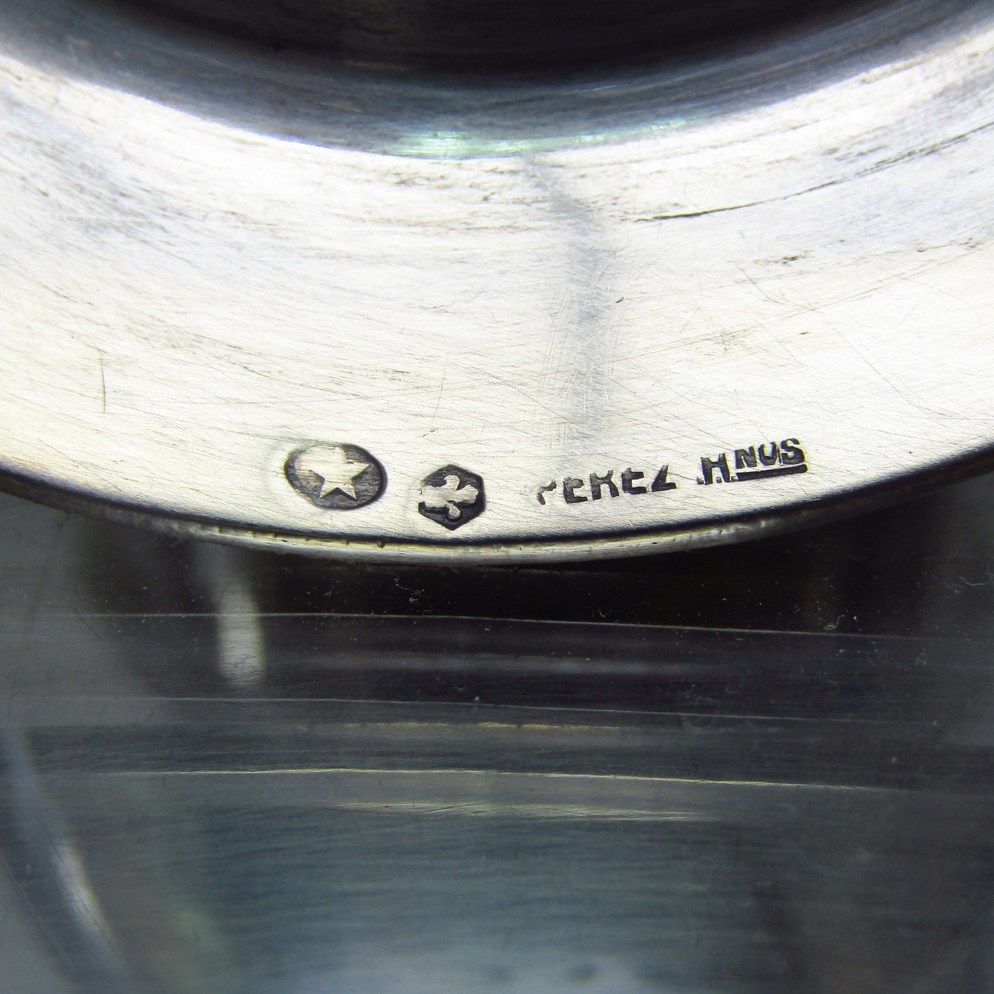 PÉREZ HNOS. Juego de Café y Té en plata. España, 20th. PÉREZ HNOS. Juego de Café y Té en plata. España, 20th.