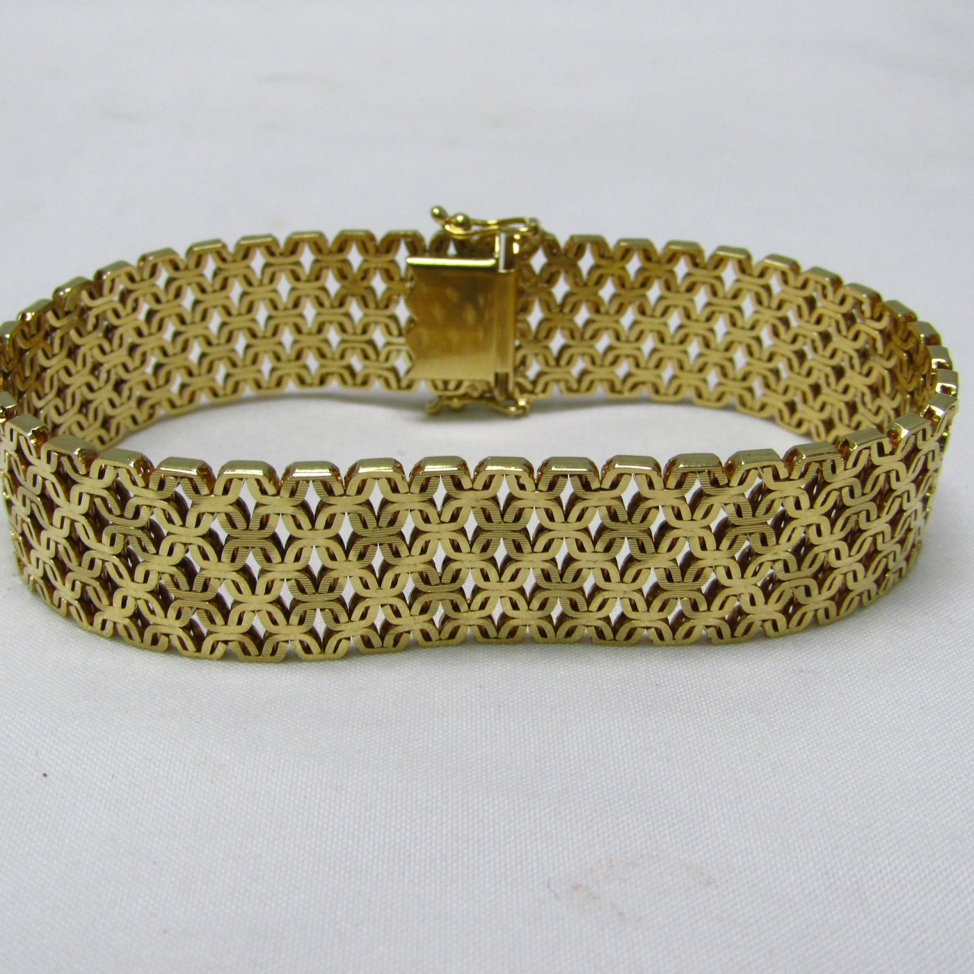 Pulsera Calada en Oro de 18k. Pulsera Calada en Oro de 18k.