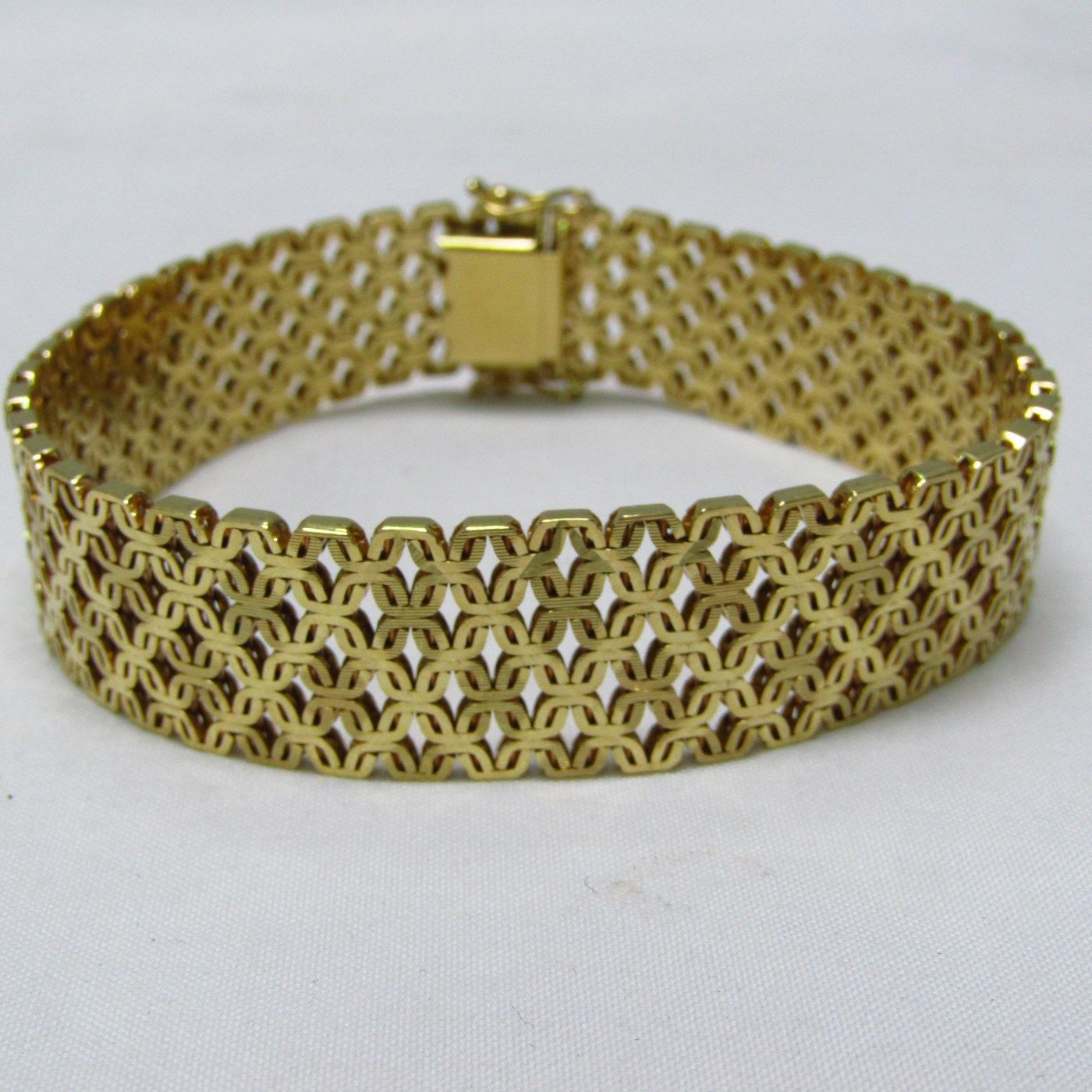 Pulsera Calada en Oro de 18k. Pulsera Calada en Oro de 18k.