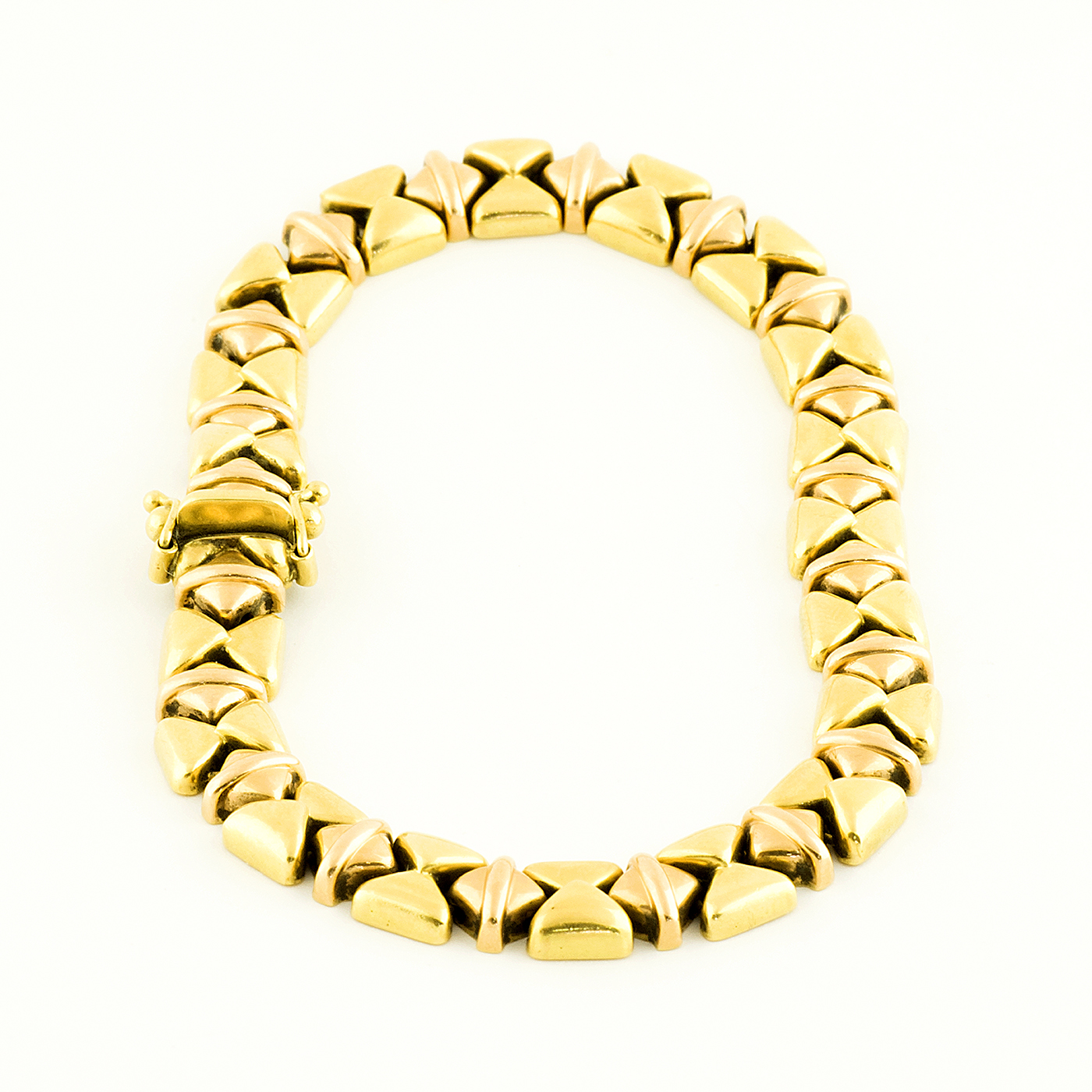 Pulsera de Oro Bicolor, brillo y matizado, de 18k. Pulsera de Oro Bicolor, brillo y matizado, de 18k.