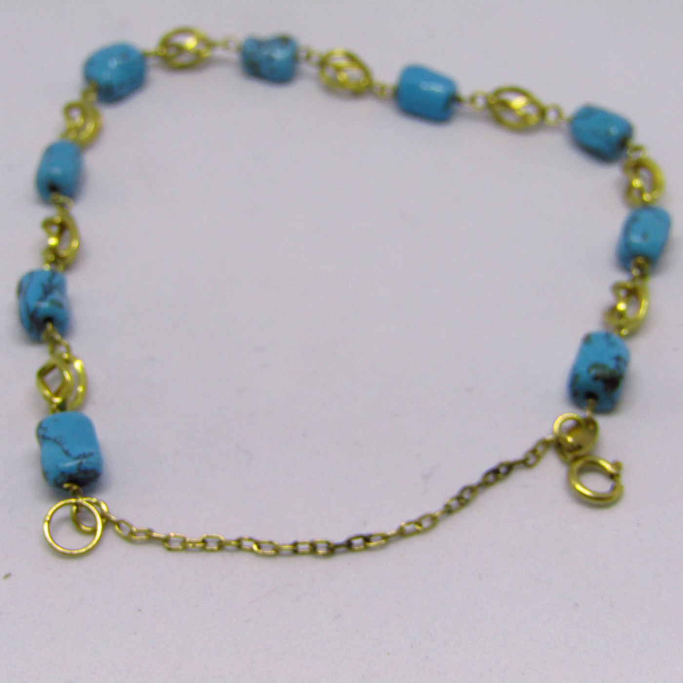 Pulsera de Oro de 18k con 9 turquesas Arizona. 4,50 gr. Pulsera de Oro de 18k con 9 turquesas Arizona. 4,50 gr.