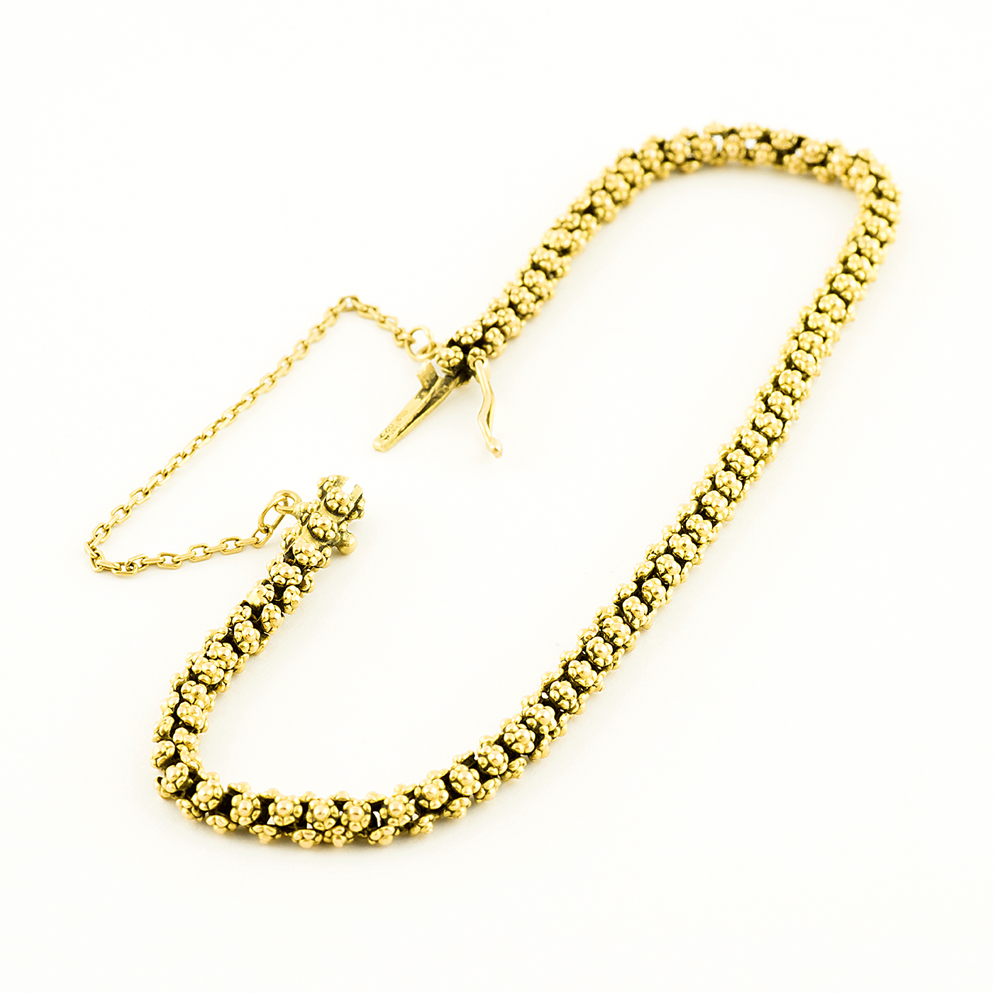 Pulsera de Oro de 18k de granet estilo mallorquín. 11,80 gr. Pulsera de Oro de 18k de granet estilo mallorquín. 11,80 gr.