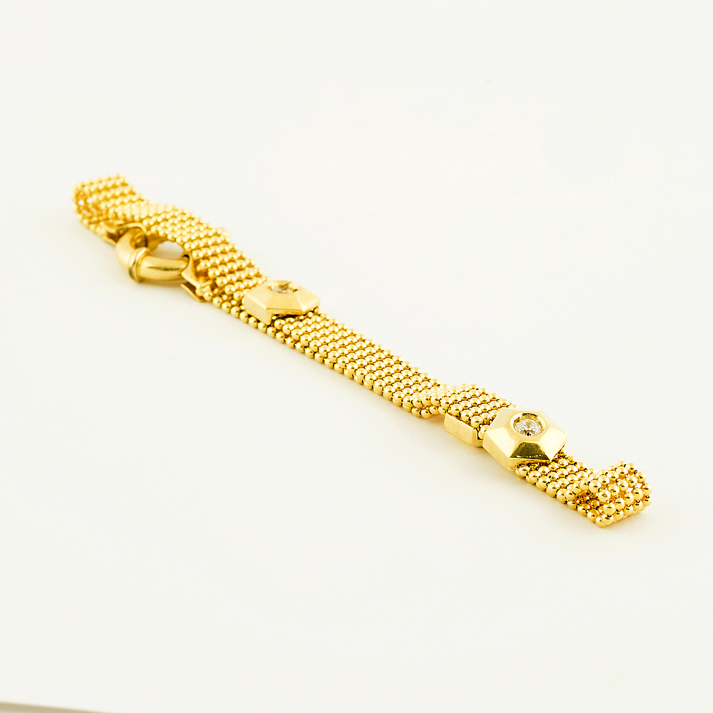 Pulsera en Oro de 18k. con circonitas. Pulsera en Oro de 18k. con circonitas.
