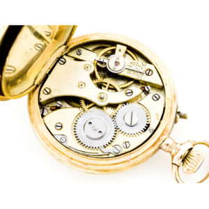 Reloj de bolsillo-colgar, ½ saboneta, remontoir. Finales siglo XIX.