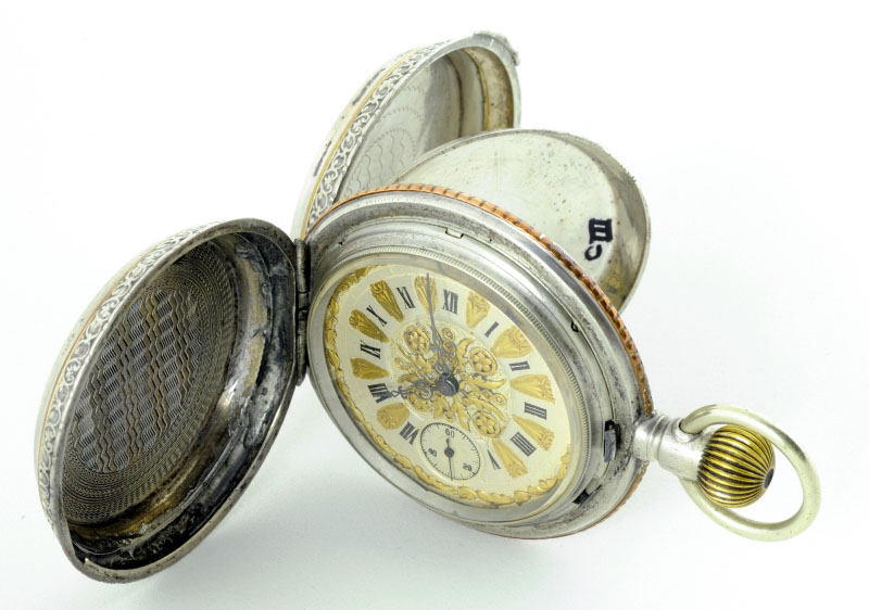Reloj de Bolsillo para caballero, Saboneta y remontoir. Finales XIX. Reloj de Bolsillo para caballero, Saboneta y remontoir. Finales XIX.