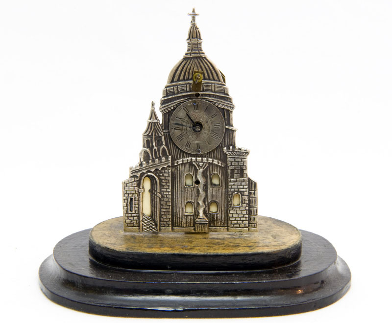 Reloj de Sobremesa de alta colección. Manufactura Austriaca. Siglo XIX Reloj de Sobremesa de alta colección. Manufactura Austriaca. Siglo XIX