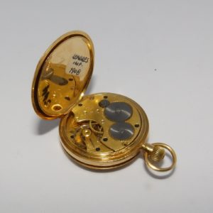 Reloj Inglés de Bolsillo-Colgar, media saboneta y remontoir. Londres, import 1908.