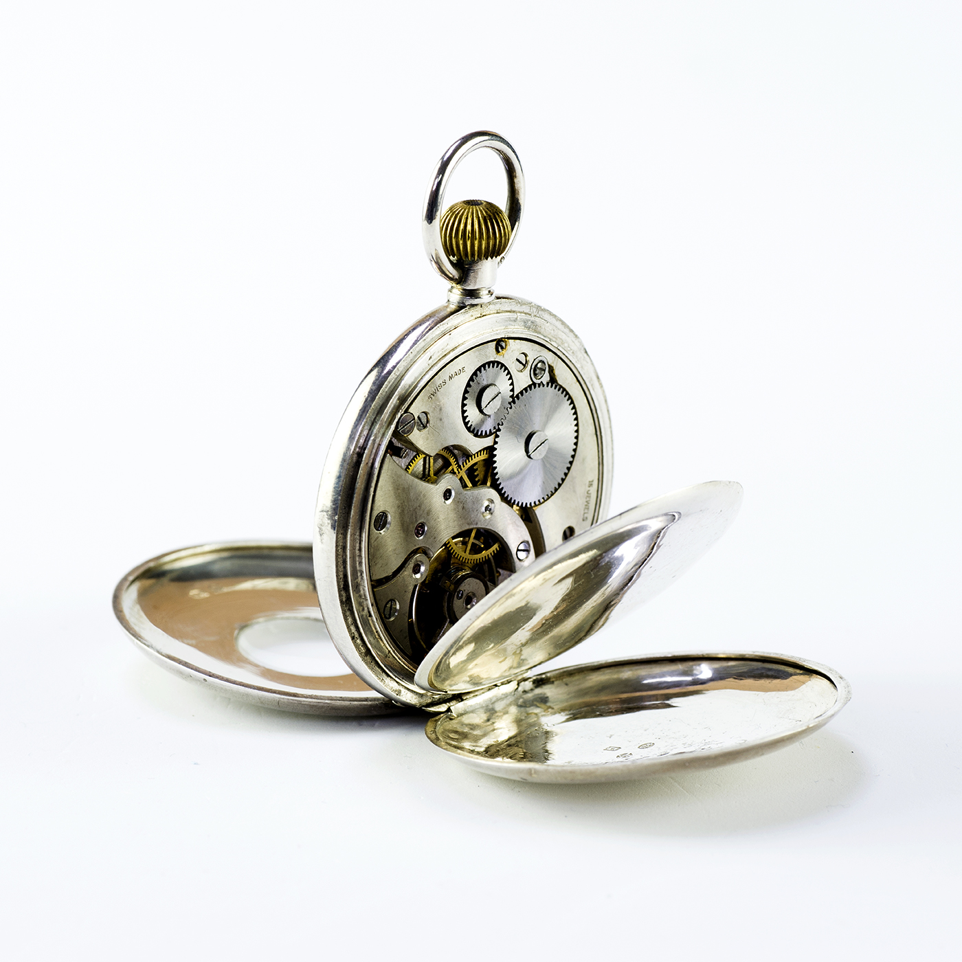 Reloj Suizo de bolsillo, 1/2 saboneta (cazador), remontoir. Suiza, ca. 1890. Reloj Suizo de bolsillo, 1/2 saboneta (cazador), remontoir. Suiza, ca. 1890.