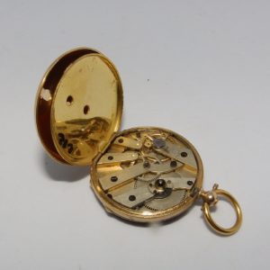 Reloj Suizo de Bolsillo para dama y caballero, lepine. Oro 14k. Ca. 1900.