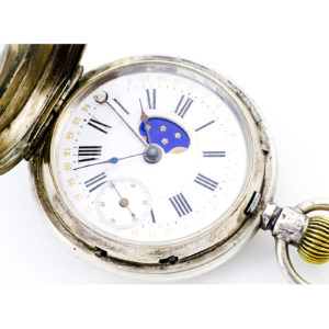 Reloj Suizo de Bolsillo, saboneta. Con Fase Lunar. Circa, 1890.