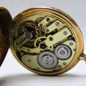 Reloj Suizo de bolsillo, saboneta y remontoir. Ca. 1890.