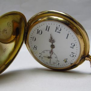 Reloj Suizo de bolsillo, saboneta y remontoir. Ca. 1890.