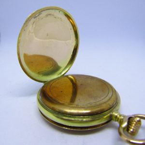 Reloj Suizo de Bolsillo, saboneta y remontoir. Oro 14k. Ca. 1890.