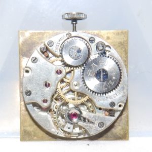 Reloj Suizo de bolsillo, sobremesa, Art Decó, saboneta y remontoir. Birmingham, 1933.