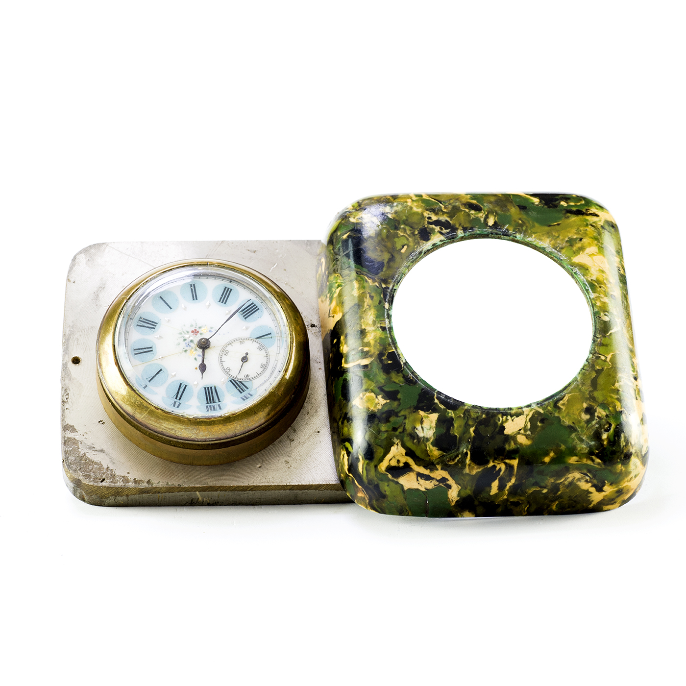 Reloj Suizo de Bolsillo-Sobremesa. Ca. 1900 Reloj Suizo de Bolsillo-Sobremesa. Ca. 1900