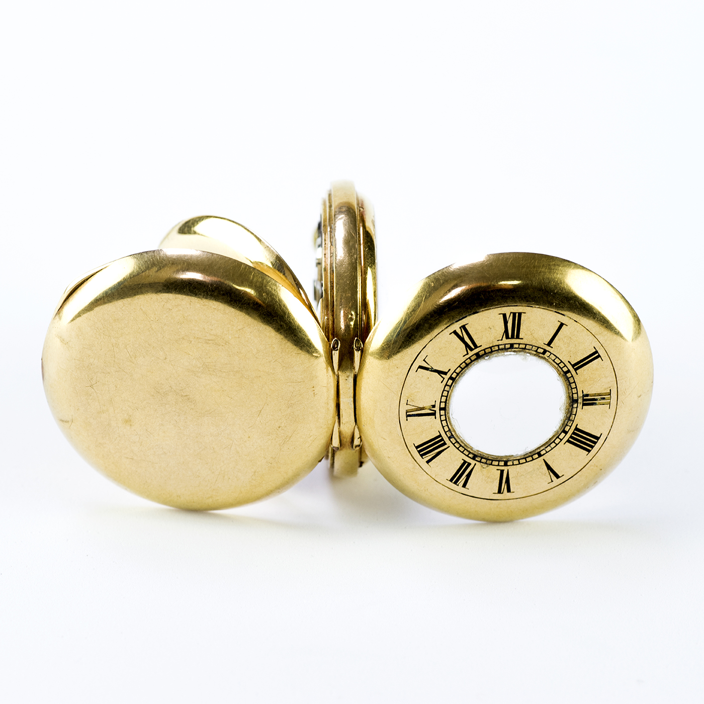 Reloj Suizo de colgar, Hunter, medio saboneta (cazador), remontoir. Suiza, ca. 1890. Reloj Suizo de colgar, Hunter, medio saboneta (cazador), remontoir. Suiza, ca. 1890.