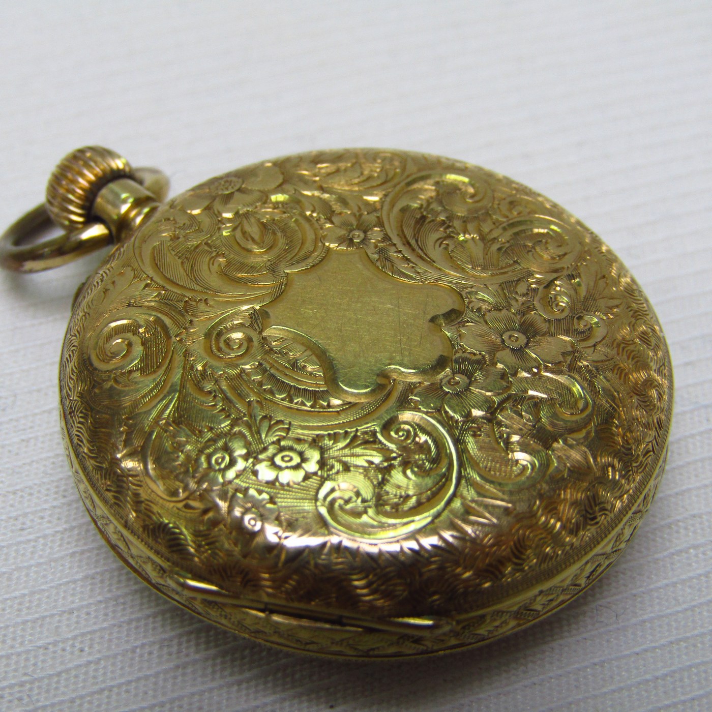 Reloj Suizo de colgar, lepine y remontoir. Oro 18k. Suiza, ca. 1900 Reloj Suizo de colgar, lepine y remontoir. Oro 18k. Suiza, ca. 1900