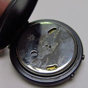 Reloj Suizo Despertador de bolsillo, sobremesa, lepine y remontoir. JUNGHANS, Suiza, ca. 1920.
