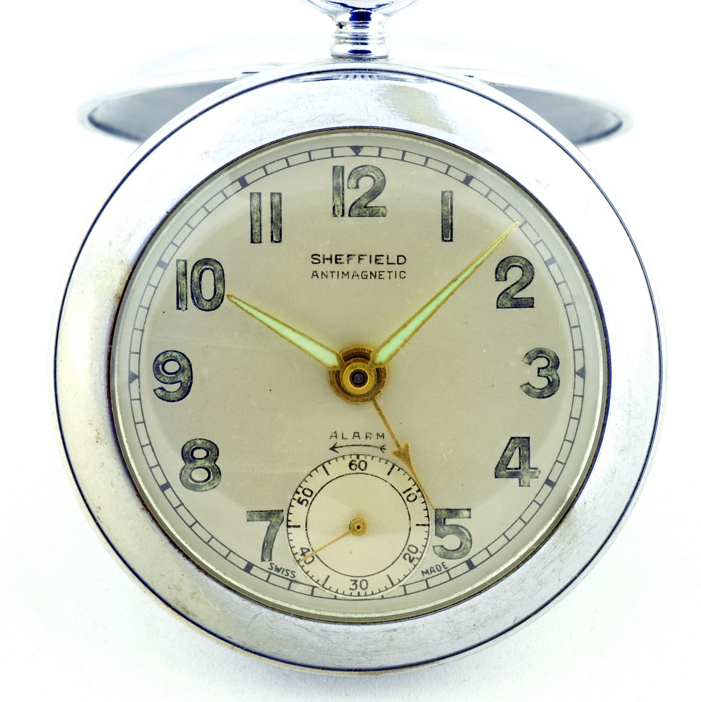 Reloj Suizo Despertador de bolsillo, sobremesa, lepine y remontoir. Sheffield, ca. 1940. Reloj Suizo Despertador de bolsillo, sobremesa, lepine y remontoir. Sheffield, ca. 1940.