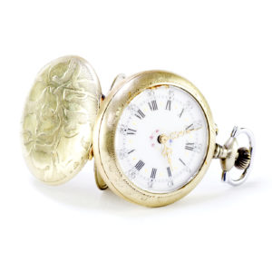 Reloj suizo para colgar, lepine y remontoir. Ca. 1900
