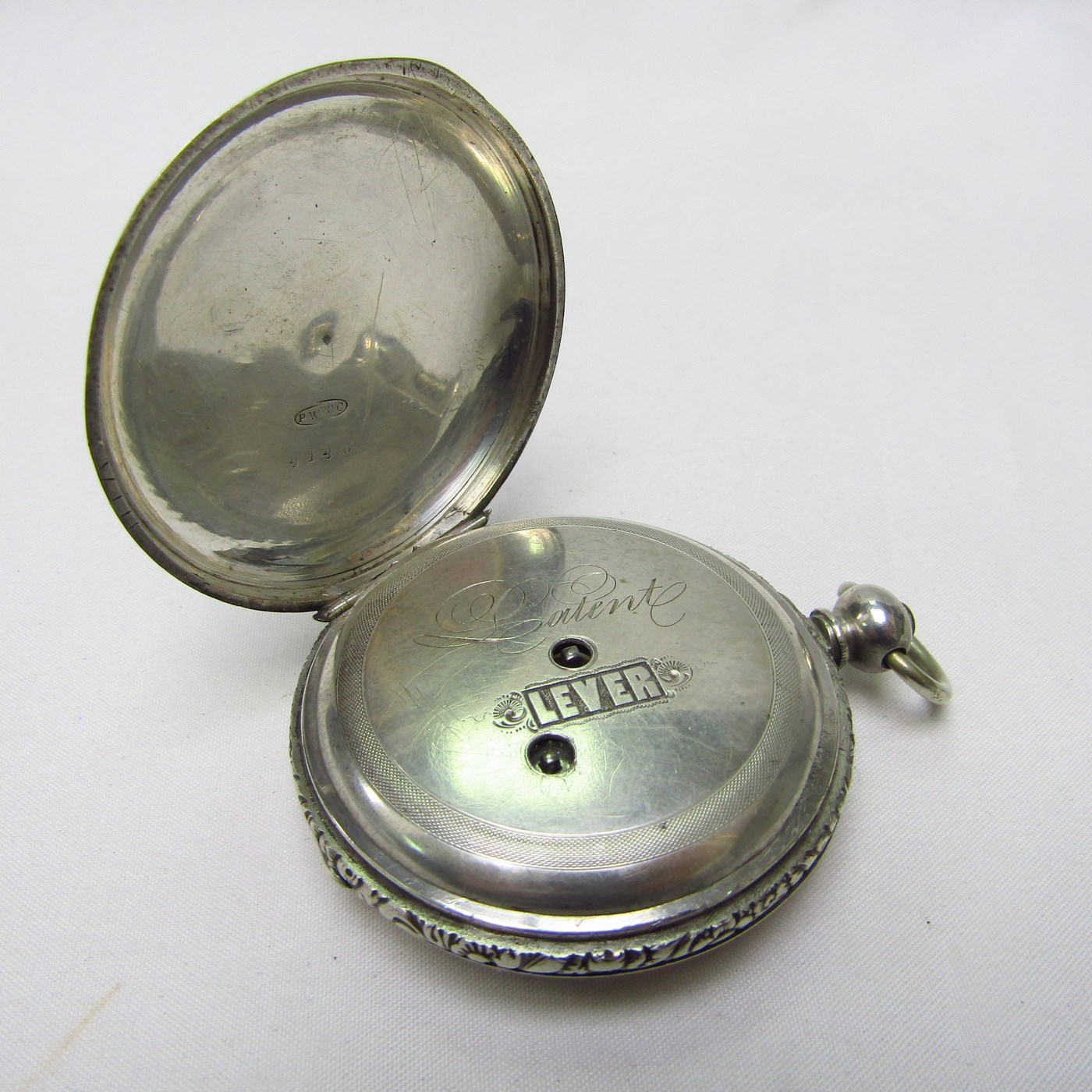 ROBT. ROSKELL (Liverpool).Reloj de Bolsillo, saboneta. Londres, ca. 1830. ROBT. ROSKELL (Liverpool).Reloj de Bolsillo, saboneta. Londres, ca. 1830.