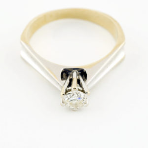 SOLITARIO DE ORO BLANCO
