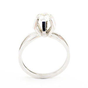 Solitario de Oro Blanco de 18k con Diamante Natural talla Brillante de 0,51 ct. (L-SI1). Certificado IGE.