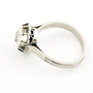 Solitario en Oro Blanco de 18k, con Diamante talla Brillante Antigua Europea de 1,64 ct. (K/SI2)