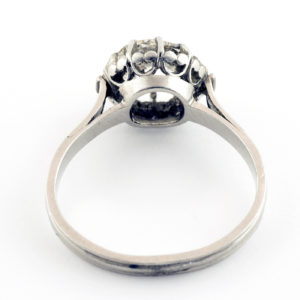 Solitario en Oro Blanco de 18k, con Diamante talla Brillante Antigua Europea de 1,64 ct. (K/SI2)