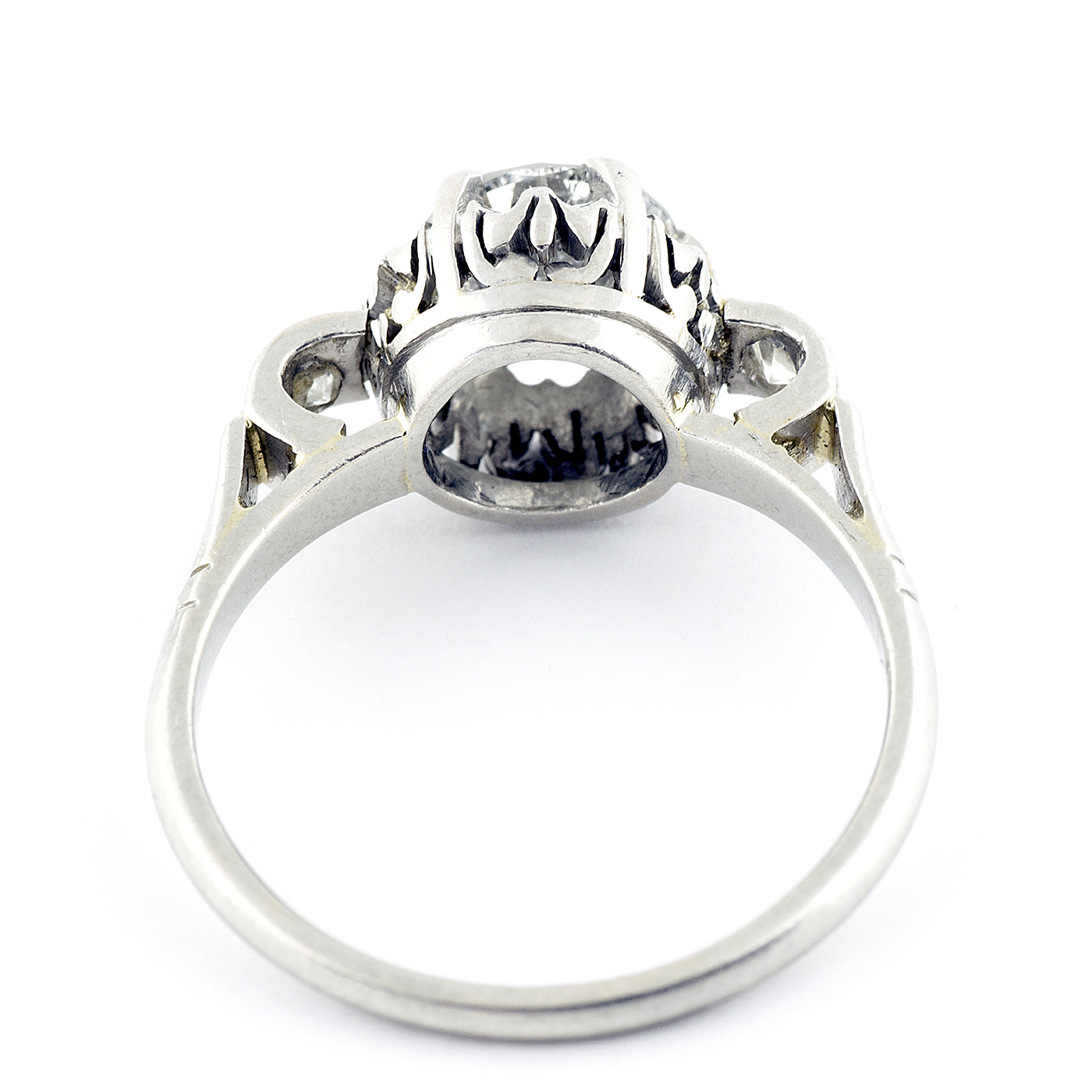 Solitario en Oro de 18k. Diamante Natural talla Brillante de 1,25 ct. Color, I. Claridad, SI1-SI2. - Tamaño: 17,25 mm. Solitario en Oro de 18k. Diamante Natural talla Brillante de 1,25 ct. Color, I. Claridad, SI1-SI2. - Tamaño: 17,25 mm.