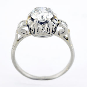 Solitario en Oro de 18k. Diamante Natural talla Brillante de 1,25 ct. Color, I. Claridad, SI1-SI2. - Tamaño: 17,25 mm.