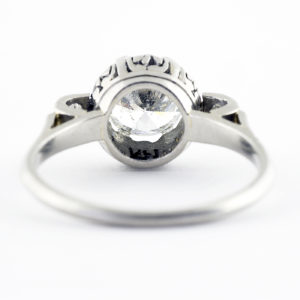 Solitario en Oro de 18k. Diamante Natural talla Brillante de 1,25 ct. Color, I. Claridad, SI1-SI2. - Tamaño: 17,25 mm.