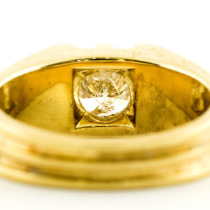 Solitario en Oro de 18k. Diamante Talla Brillante de 1,14 ct. O-R/SI2. 12,48 gr.