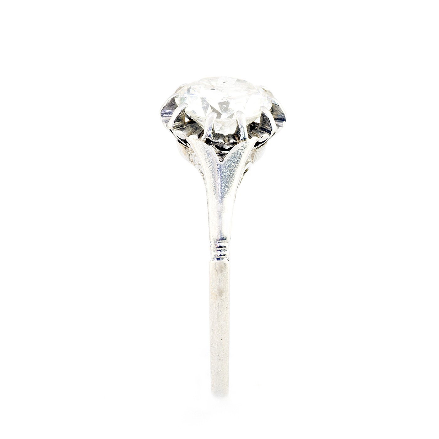 Solitario Oro de 18k. Con Diamante Natural Talla Brillante de 1,13 ct. (Certificado IGE). K/P1. 2,91 gr. Solitario Oro de 18k. Con Diamante Natural Talla Brillante de 1,13 ct. (Certificado IGE). K/P1. 2,91 gr.