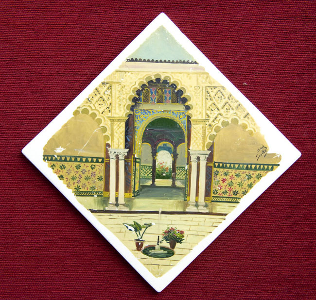 SOLLER (SEVILLA, Siglo XIX). Conjunto de tres azulejos. SOLLER (SEVILLA, Siglo XIX). Conjunto de tres azulejos.
