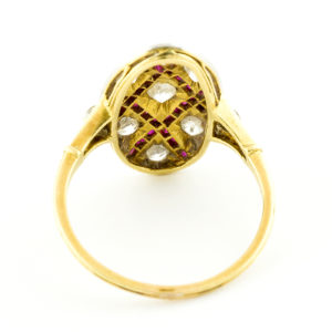 Sortija de Oro de 18k. con 11 Diamantes de 0,655 ct. (J-K/SI) y 51 Rubíes de 0,51 ct. (Certificado IGE)