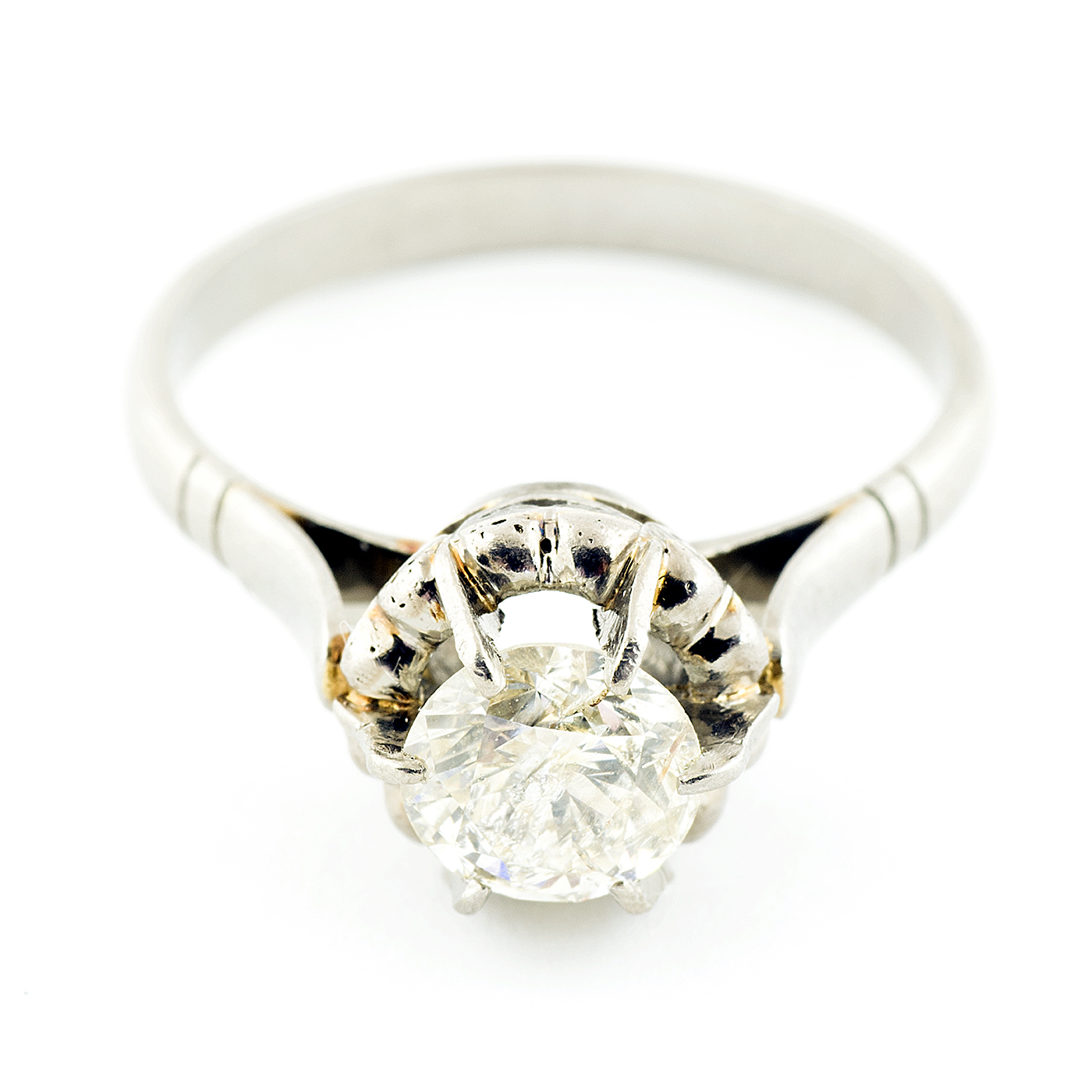 18k Gold Ring. with Natural Diamond, Brilliant cut, 0,90 ct. Color, KL. Clarity, I1.