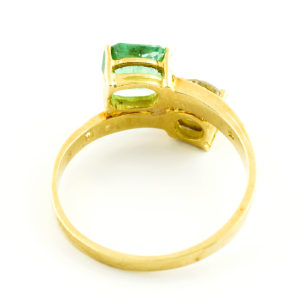 Sortija "tu y yo" con Esmeralda natural de 1,21 ct. y Diamantes de 0,63 ct. (N-SI2-3)
