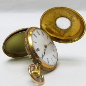 STAUFFER & SON, Co. (S.S&C.). Reloj de colgar, media saboneta (cazador)y remontoir. Ca. 1850.