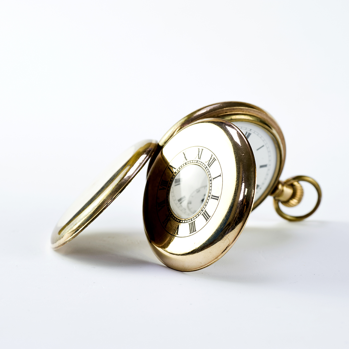 THOMAS RUSSELL & SON (Liverpool). Reloj de bolsillo, 1/2 saboneta (cazador), remontoir. Suiza, ca. 1880. THOMAS RUSSELL & SON (Liverpool). Reloj de bolsillo, 1/2 saboneta (cazador), remontoir. Suiza, ca. 1880.