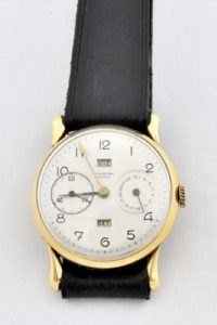 Universal Geneve. Reloj de pulsera de Funciones Complejas. Ca. 1945
