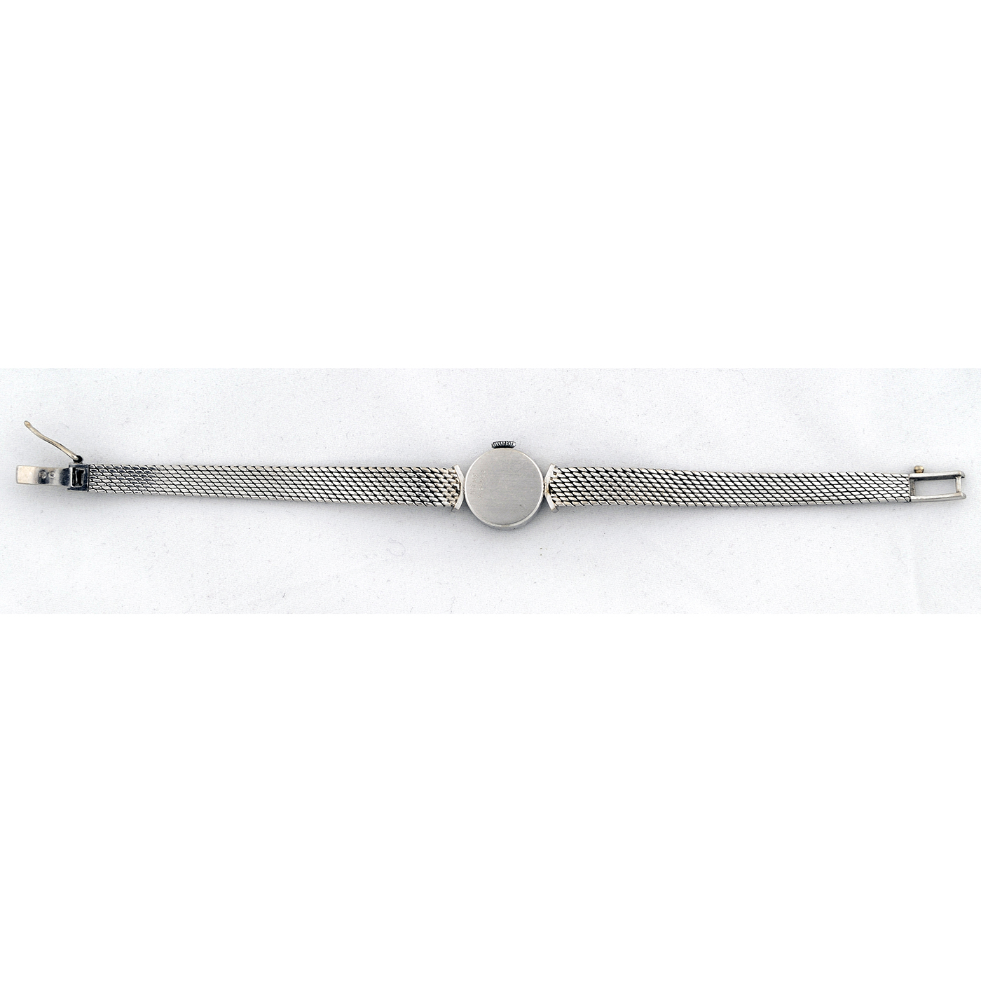 Universal Geneve. Reloj-Joya de pulsera con orla de Diamantes de 1,5 ct. Ca. 1950. Universal Geneve. Reloj-Joya de pulsera con orla de Diamantes de 1,5 ct. Ca. 1950.