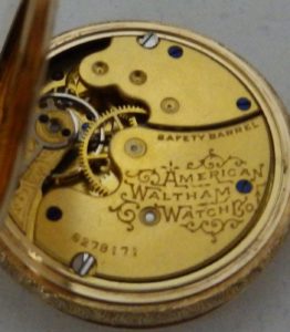 Waltham. Reloj de colgar de señora, saboneta. Año, 1882.